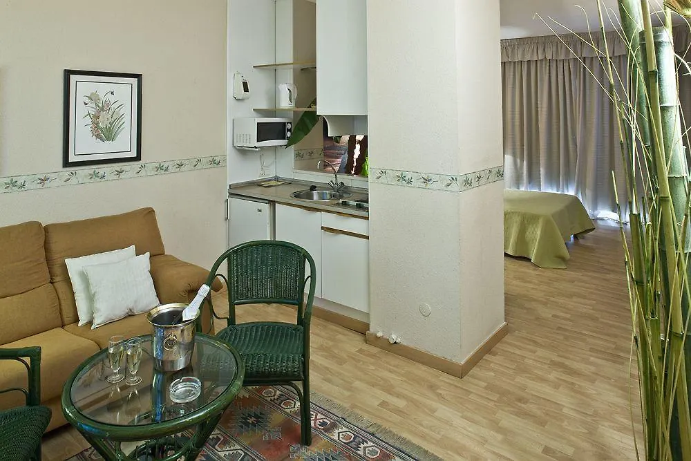 *** Hotel Apartamentos Ao 430 Barcelona Španělsko
