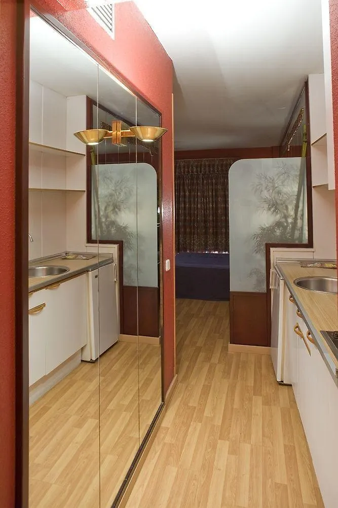 Apartamentos Ao 430 Barcelona